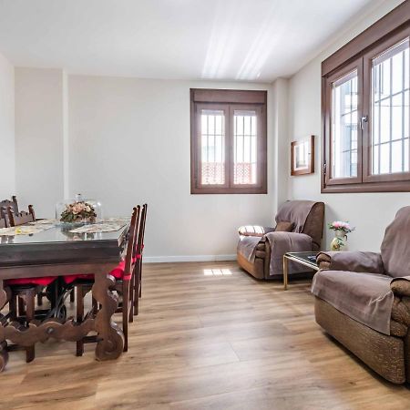 2 Bedrooms 2 Bathrooms - Triana- Севілья Екстер'єр фото
