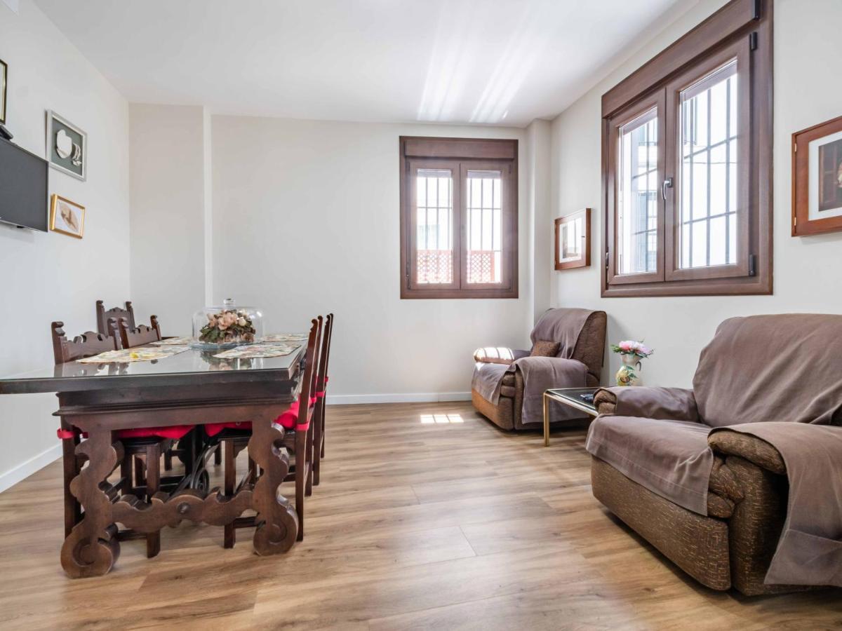 2 Bedrooms 2 Bathrooms - Triana- Севілья Екстер'єр фото